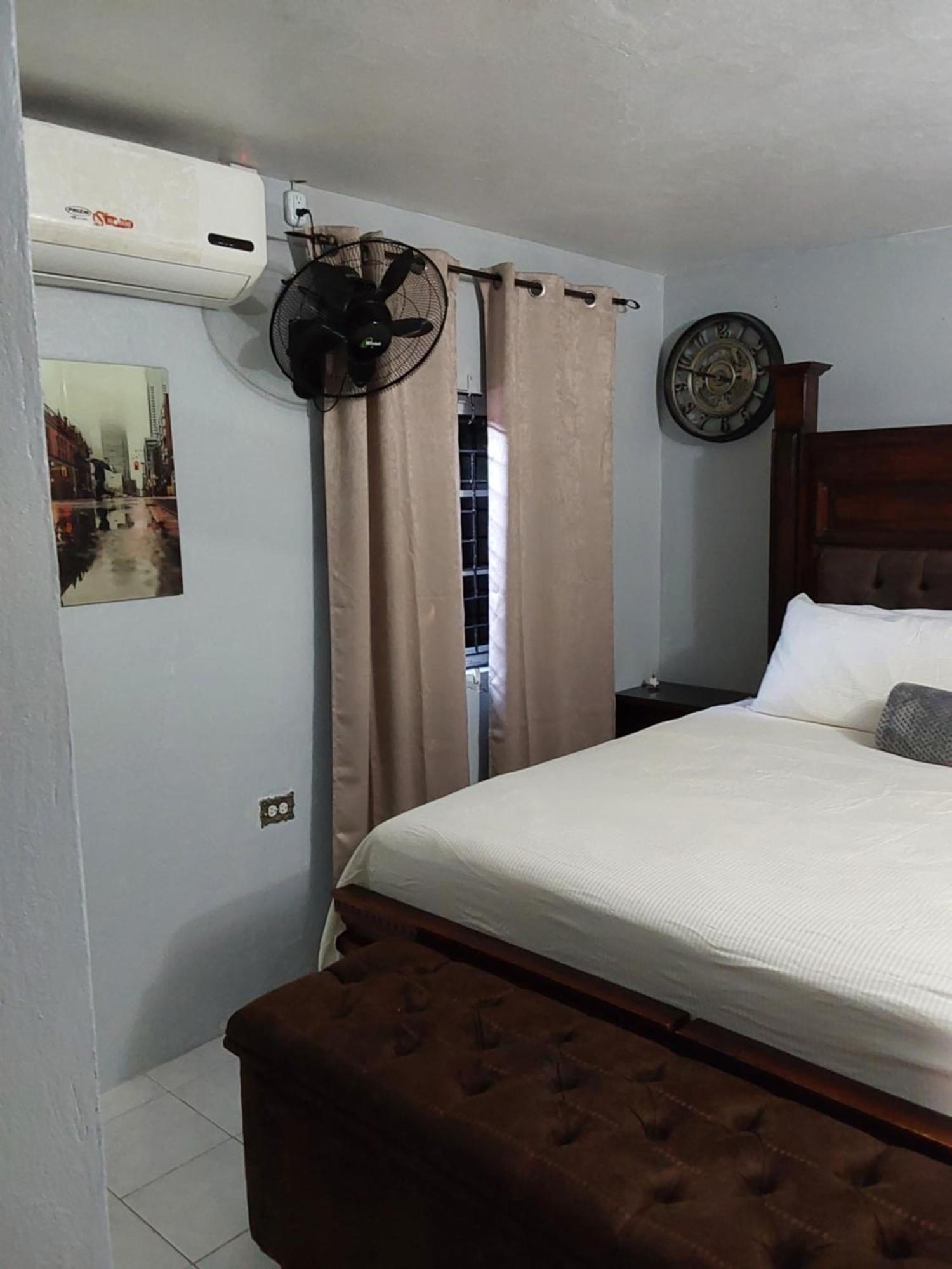 Zipcode Hideaway Guesthouse Portmore Buitenkant foto