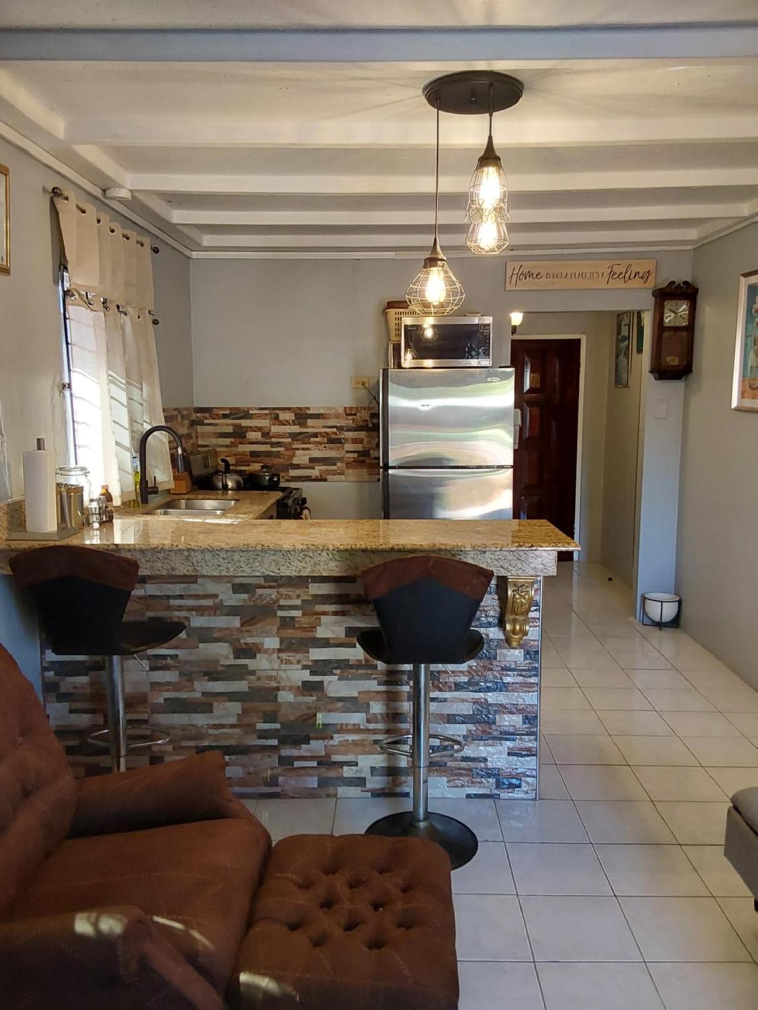 Zipcode Hideaway Guesthouse Portmore Buitenkant foto